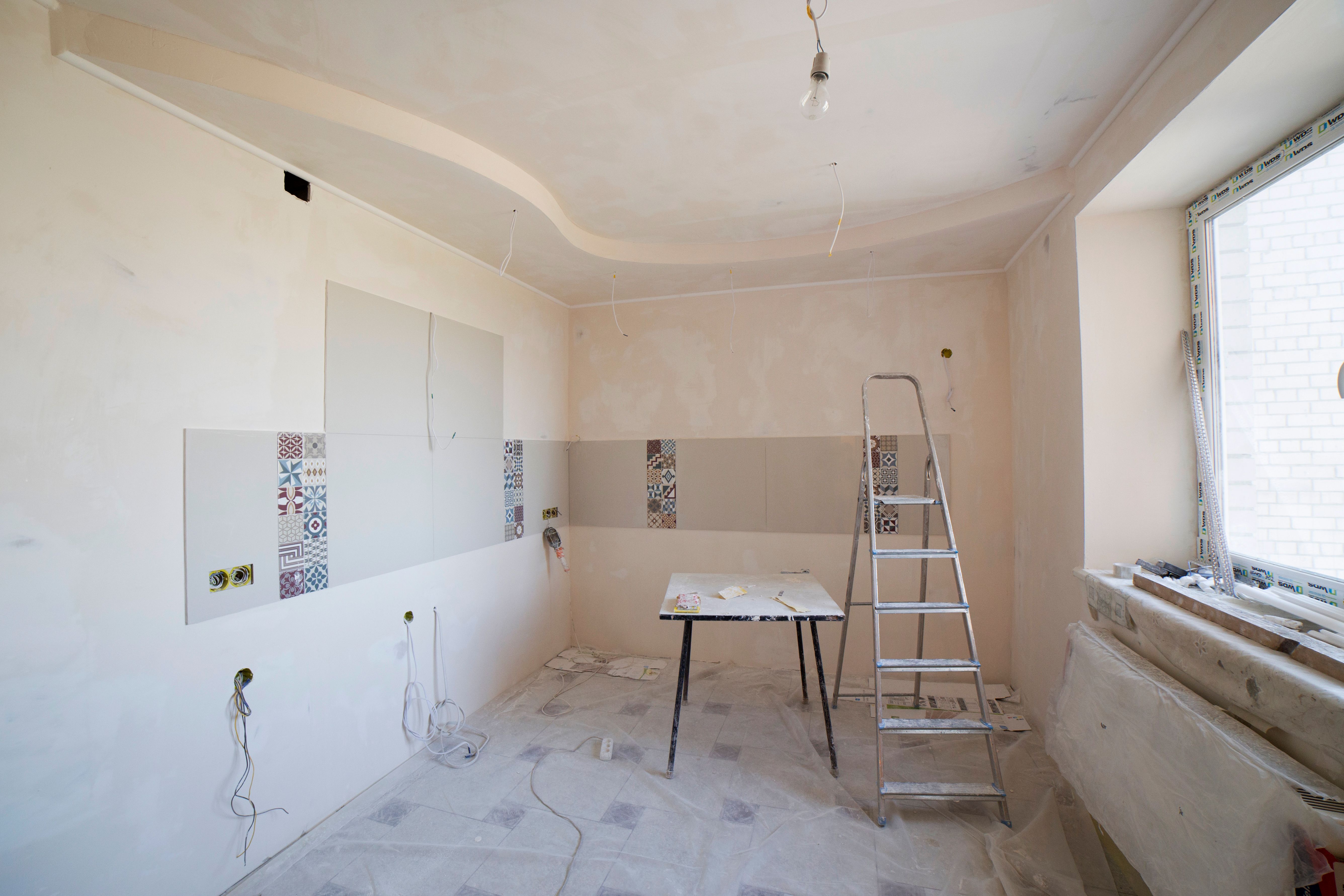 Post construction cleaning in a newly built home